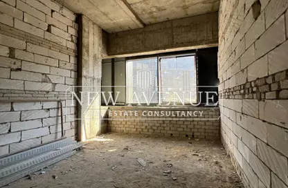 مساحات مكتبية - غرفة نوم - 1 حمام للبيع في لايك فيو ريزيدنس - كمبوندات التجمع الخامس - التجمع الخامس - مدينة القاهرة الجديدة - القاهرة