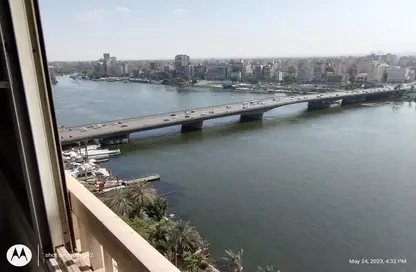 شقة - 3 غرف نوم - 3 حمامات للبيع في شارع عبد العزيز ال سعود - المنيل - حي المنيل - القاهرة
