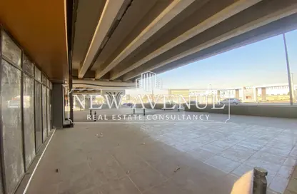 محل - استوديو - 2 حمامات للايجار في نصر سيتي تاورز - كمبوندات مدينة نصر - مدينة نصر - القاهرة