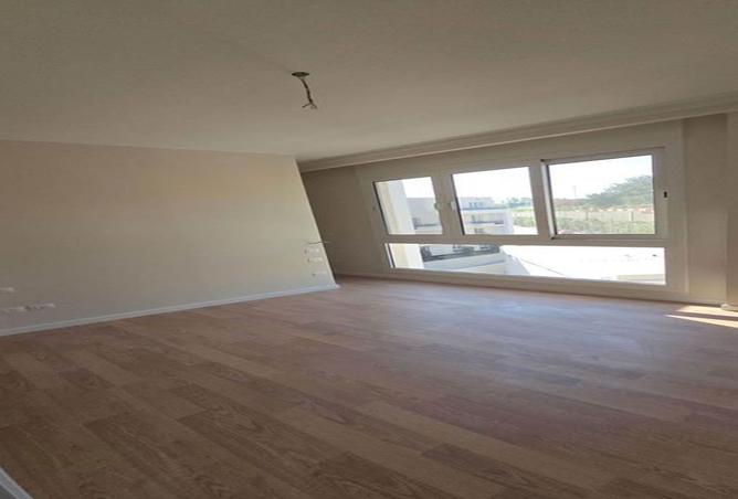 99121167 - Property Image 2