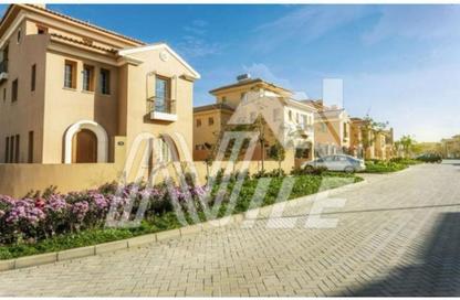 Villa - 7 - 7 for sale in Cluster 4 - Hyde Park - New Cairo City - Cairo