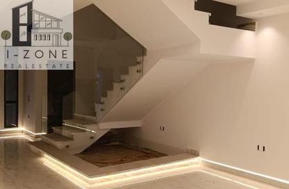 Villa - 4 - 4 for rent in Hyde Park - New Cairo City - Cairo