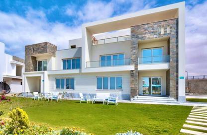 Chalet - 2 Bedrooms - 2 Bathrooms for sale in Youd - Ras Al Hekma - North Coast