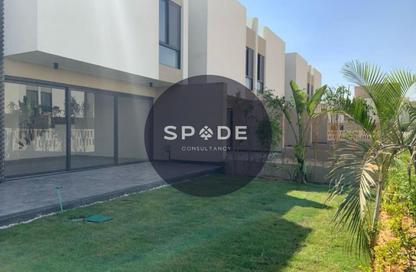 Townhouse - 3 Bedrooms - 4 Bathrooms for sale in Al Burouj Compound - El Shorouk Compounds - Shorouk City - Cairo