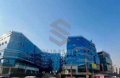 Office Space - Studio - 1 Bathroom for rent in V90 - North Teseen St. - The 5th Settlement - New Cairo City - Cairo