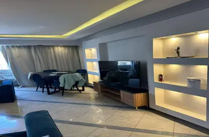 شقة - 3 غرف نوم - 1 حمام للايجار في شارع حسن افلاطون - مساكن المهندسين - مدينة نصر - القاهرة