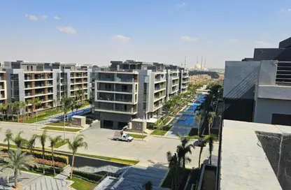 Apartment - 3 Bedrooms - 3 Bathrooms for sale in El Patio Oro - 5th Settlement Compounds - The 5th Settlement - New Cairo City - Cairo