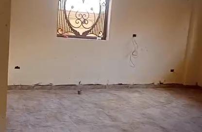 Whole Building - 3 Bedrooms - 2 Bathrooms for rent in Mohamed Naguib Axis - Abou El Houl - New Cairo City - Cairo