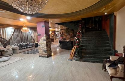 فيلا - 5 غرف نوم - 4 حمامات للبيع في حدائق الاهرام - الجيزة