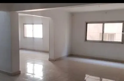 شقة - 2 غرف نوم - 1 حمام للايجار في شارع نخله المطيعي - ميدان تريومف - النزهة - القاهرة شقة - 2 غرف نوم - 1 حمام للايجار في شارع نخله المطيعي - ميدان تريومف - النزهة - القاهرة