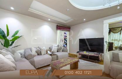 Apartment - 4 Bedrooms - 2 Bathrooms for sale in Mohamed Fouad Galal St. - Ibrahimia - Hay Wasat - Alexandria