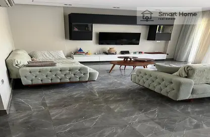 شقة - 3 غرف نوم - 3 حمامات للايجار في لايك فيو ريزيدنس - كمبوندات التجمع الخامس - التجمع الخامس - مدينة القاهرة الجديدة - القاهرة