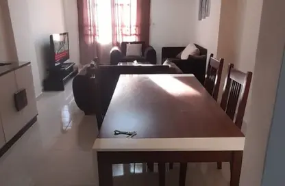 Apartment - 2 Bedrooms - 1 Bathroom for rent in El Rehab Extension - Al Rehab - New Cairo City - Cairo