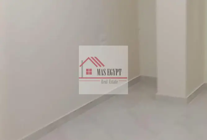 112989874 - Property Image 3