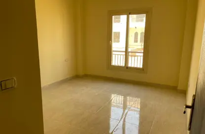 Chalet - 3 Bedrooms - 2 Bathrooms for sale in Lasirena Palm Beach - Al Ain Al Sokhna - Suez