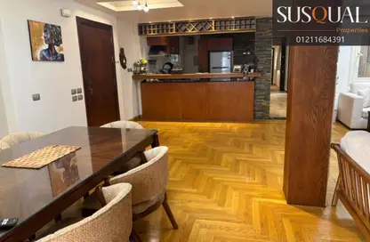 Apartment - 3 Bedrooms - 3 Bathrooms for rent in Zamalek - Cairo