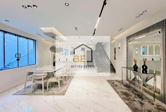 8401929 - Property Image 2