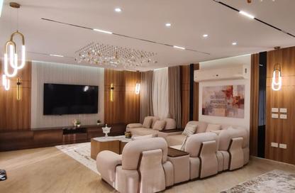 Apartment - 3 Bedrooms - 2 Bathrooms for rent in Mohandessin - Giza