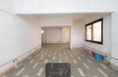 Office Space - Studio - 3 Bathrooms for sale in Istanbul - Salah Mostafa - El Soltan Hussein St. - Raml Station - Hay Wasat - Alexandria