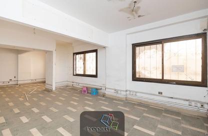 Office Space - Studio - 3 Bathrooms for sale in Istanbul - Salah Mostafa - El Soltan Hussein St. - Raml Station - Hay Wasat - Alexandria