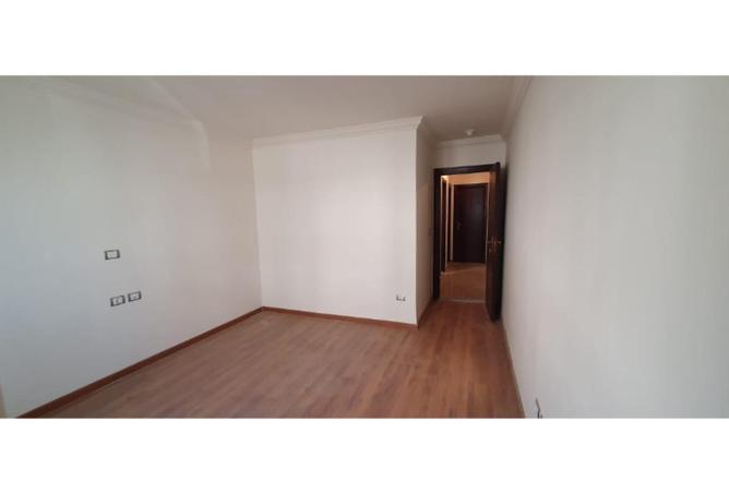 8602306 - Property Main Image