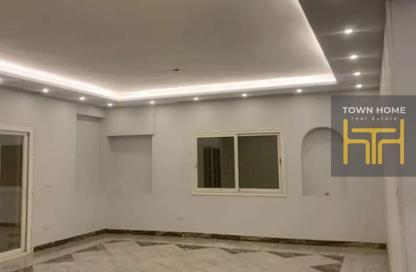 Twin House - 4 Bedrooms - 3 Bathrooms for rent in Privado - Madinaty - Cairo