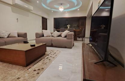 شقة - 3 غرف نوم - 2 حمامات للايجار في الحياة ريزيدنس - الحي الثالث غرب - مدينة الشروق - القاهرة شقة - 3 غرف نوم - 2 حمامات للايجار في الحياة ريزيدنس - الحي الثالث غرب - مدينة الشروق - القاهرة