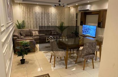 Apartment - 2 Bedrooms - 1 Bathroom for rent in El Rehab Extension - Al Rehab - New Cairo City - Cairo