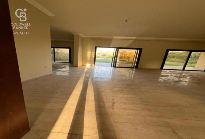 8610645 - Property Image 2