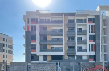 Apartment - 2 Bedrooms - 2 Bathrooms for sale in The Icon Residence - 5th Settlement Compounds - The 5th Settlement - New Cairo City - Cairo