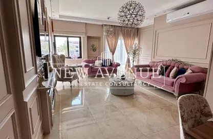 Apartment - 3 Bedrooms - 3 Bathrooms for sale in Moon Residences - Fifth Square - The 5th Settlement - New Cairo City - Cairo