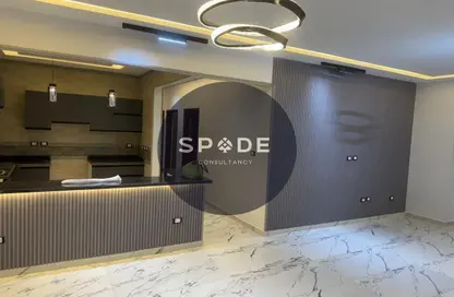 Apartment - 3 Bedrooms - 2 Bathrooms for sale in El Patio Oro - 5th Settlement Compounds - The 5th Settlement - New Cairo City - Cairo