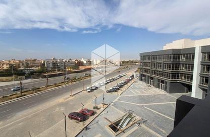 مساحات مكتبية - استوديو - 2 حمامات للايجار في محور مصطفي كامل - التجمع الاول - مدينة القاهرة الجديدة - القاهرة