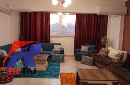 Apartment - 2 Bedrooms - 1 Bathroom for rent in Ahmed Fakhry St. - 6th Zone - Nasr City - Cairo