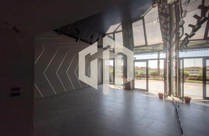 Shop - Studio - 2 Bathrooms for rent in Central New Cairo - North Teseen St. - The 5th Settlement - New Cairo City - Cairo
