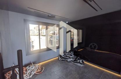 Shop - Studio - 2 Bathrooms for rent in Central New Cairo - North Teseen St. - The 5th Settlement - New Cairo City - Cairo
