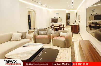Apartment - 3 Bedrooms - 2 Bathrooms for sale in Mahmoud Farghaly St. - San Stefano - Hay Sharq - Alexandria