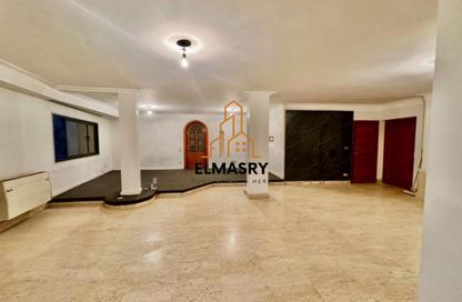 Apartment - 3 Bedrooms - 3 Bathrooms for sale in Lebanon Square - Mohandessin - Giza