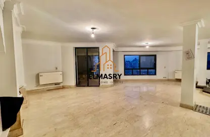 Apartment - 3 Bedrooms - 3 Bathrooms for sale in Lebanon Square - Mohandessin - Giza