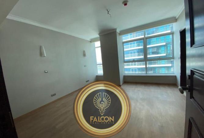 8594608 - Property Image 3