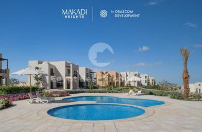 Chalet - 2 Bedrooms - 3 Bathrooms for sale in Makadi Heights - Makadi Orascom Resort - Makadi - Hurghada - Red Sea
