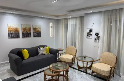 Apartment - 2 Bedrooms - 3 Bathrooms for rent in Stone Residence - 5th Settlement Compounds - The 5th Settlement - New Cairo City - Cairo