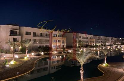 Chalet - 2 Bedrooms - 2 Bathrooms for sale in Azha - Al Ain Al Sokhna - Suez