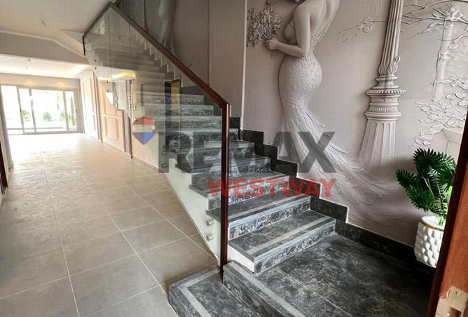 68782341 - Property Image 2