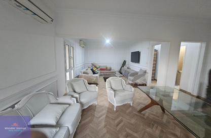 Apartment - 3 Bedrooms - 2 Bathrooms for rent in Street 6 - Maadi - Hay El Maadi - Cairo