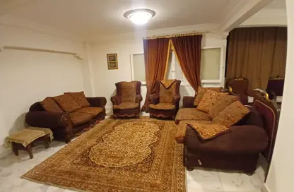 شقة - 3 غرف نوم - 3 حمامات للبيع في ميدان هليوبوليس - النزهة - القاهرة