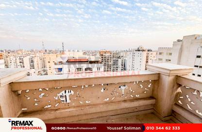 Apartment - 3 Bedrooms - 1 Bathroom for sale in Al Geish Road - Glim - Hay Sharq - Alexandria