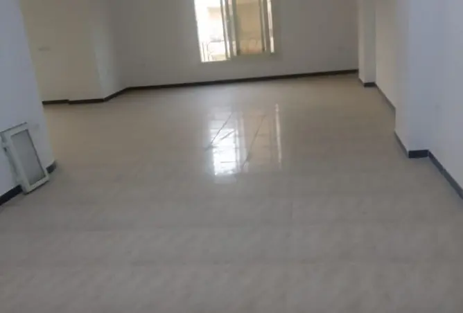 115709337 - Property Image 2
