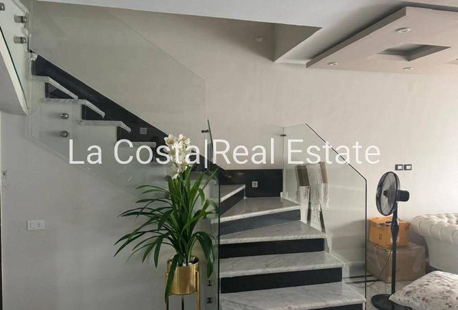 8549300 - Property Image 2