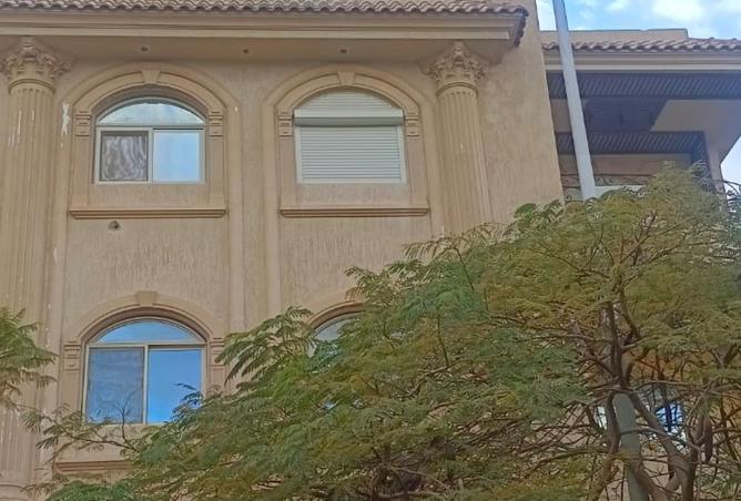98012145 - Property Image 2